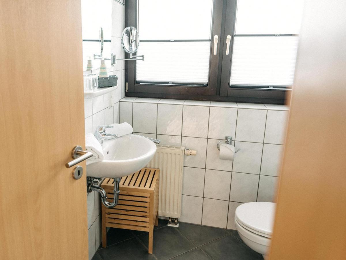 Wein & Wohngut Paulushof Hotel Punderich Bagian luar foto